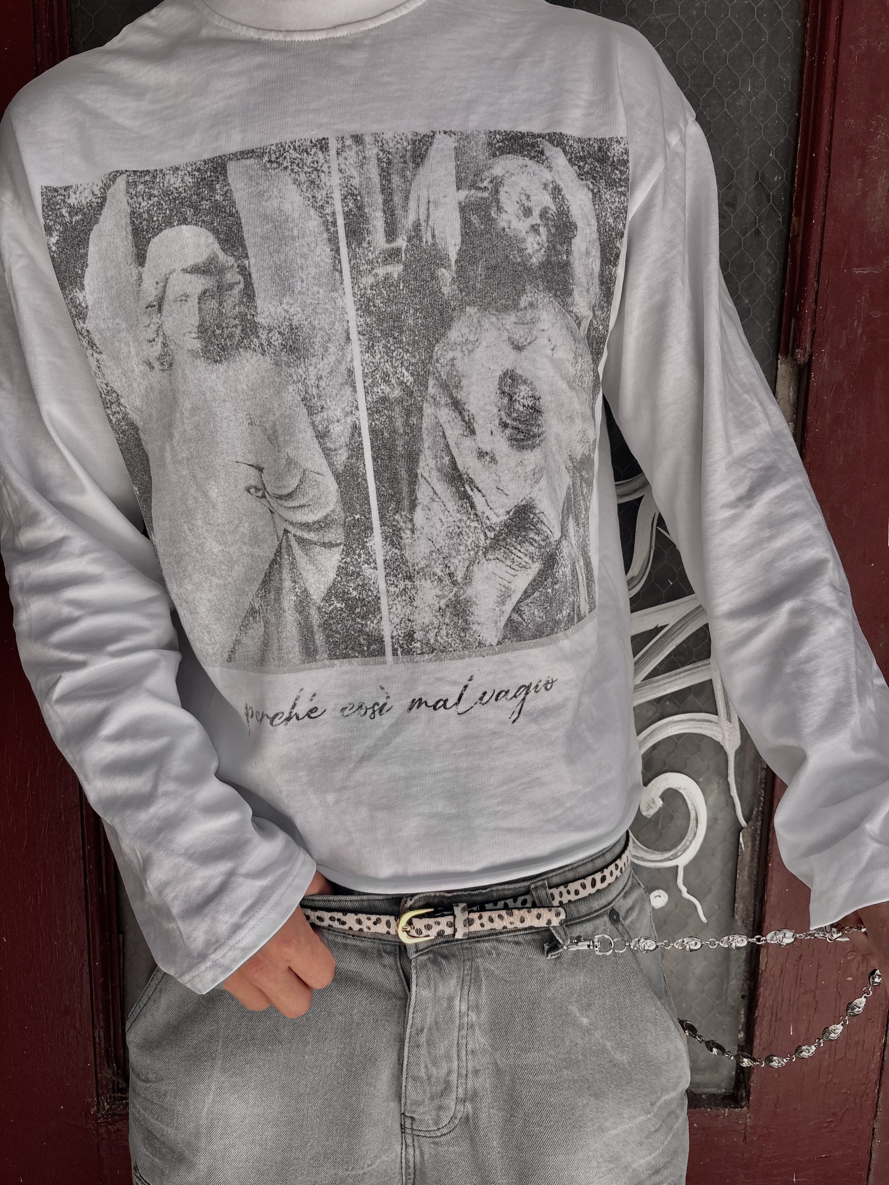 "BONEZ" Distressed Hoodie (BLACK)