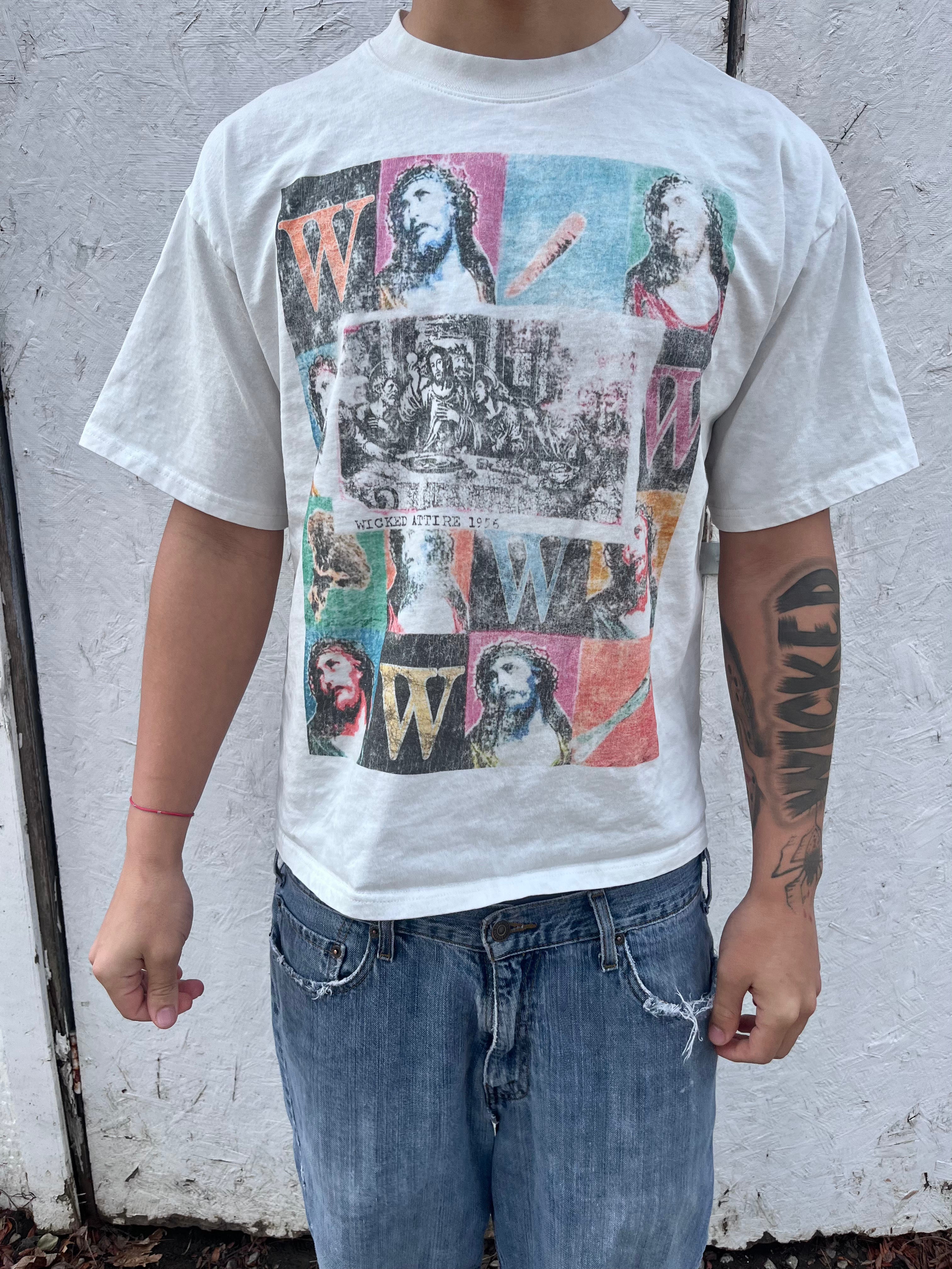 Mural Tee